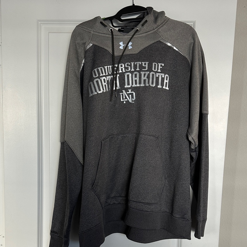 Under Armour XL Men's Black and Gray Hoodie- University of North Dakota